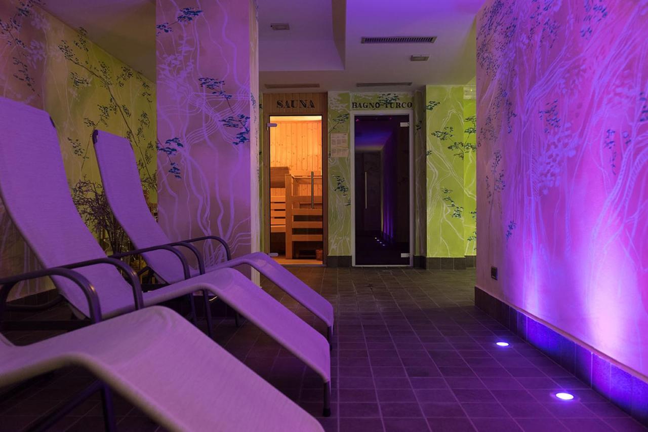 T'Ami Hotel Resort Spa Selvino Luaran gambar
