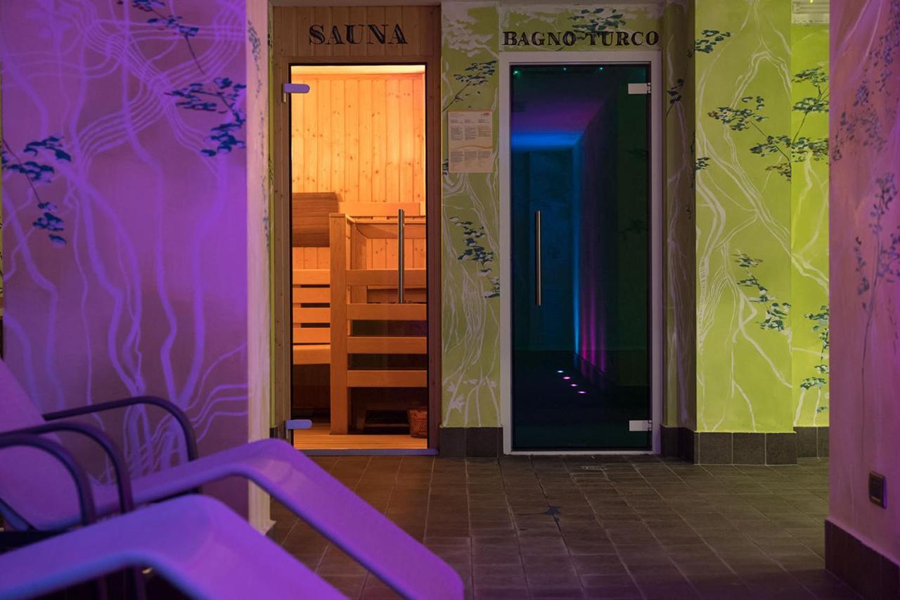 T'Ami Hotel Resort Spa Selvino Luaran gambar