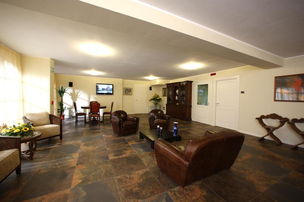 T'Ami Hotel Resort Spa Selvino Luaran gambar